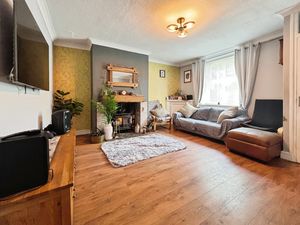 Lounge- click for photo gallery